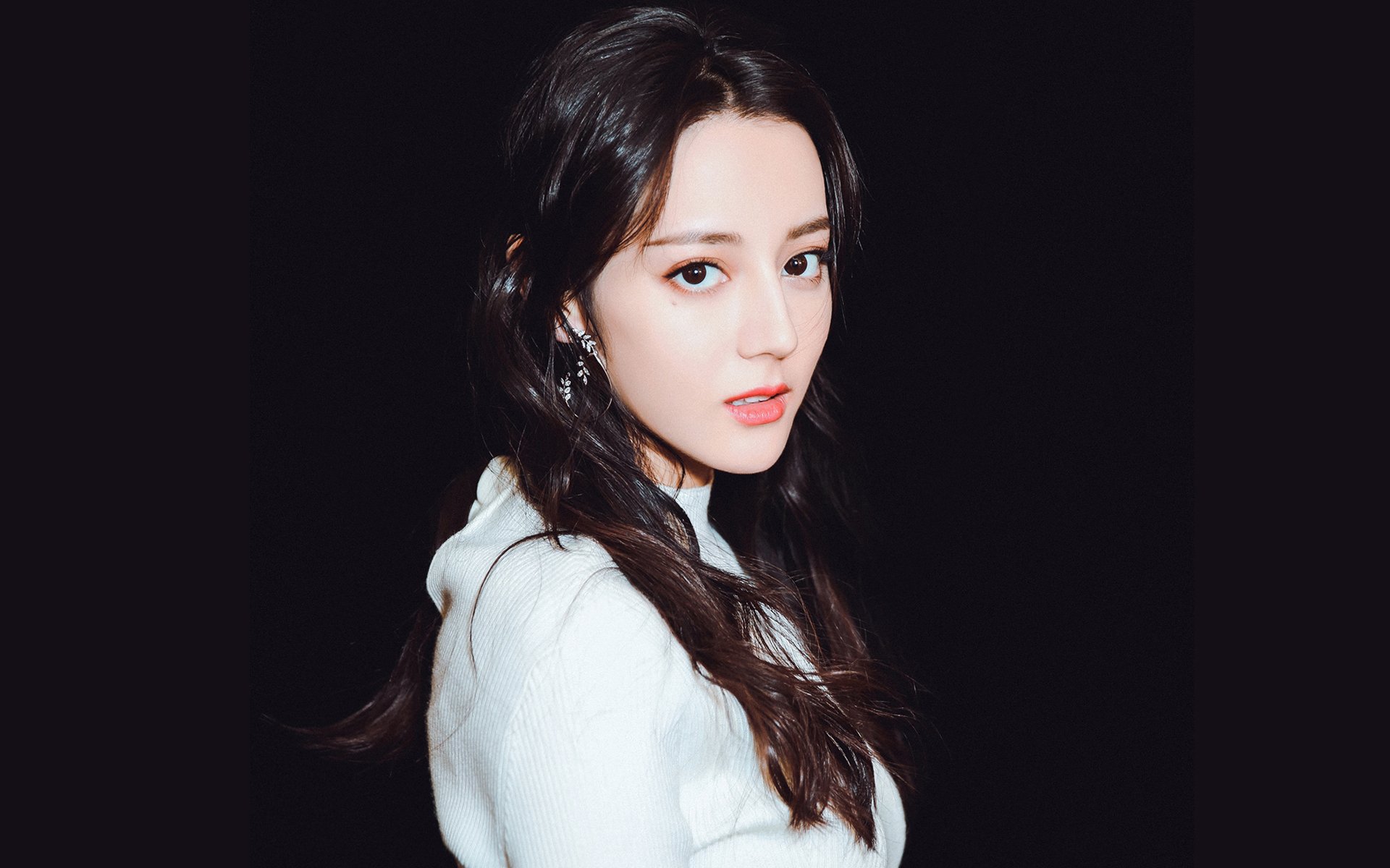 多米尼加男篮在国际邀请赛中夺冠，激发潜力无限